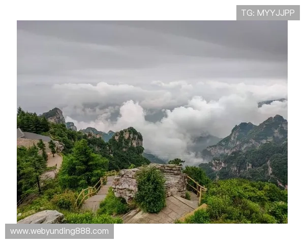 吉隆坡云顶索道全景游览攻略让你的旅程更丰富体验云顶云海奇观与纷繁景色的完美结合